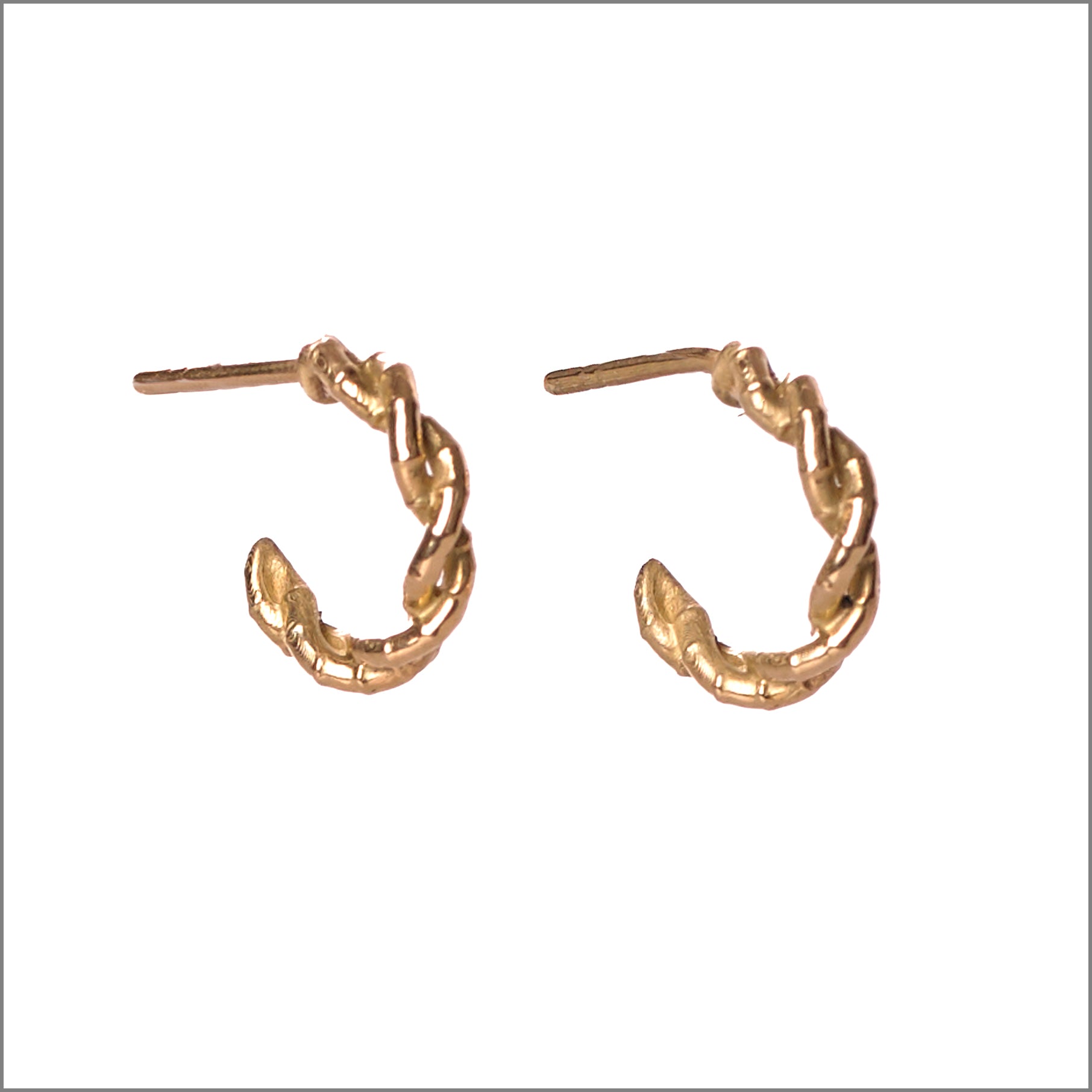 Mini Sable Hoops in 18K Yellow Gold